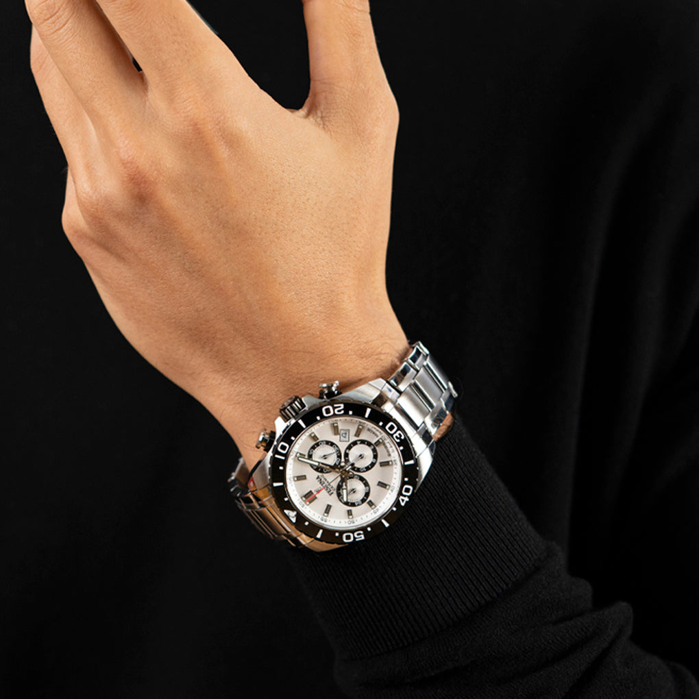 Chronograph Ceramic 44MM Quartz - F20042-1