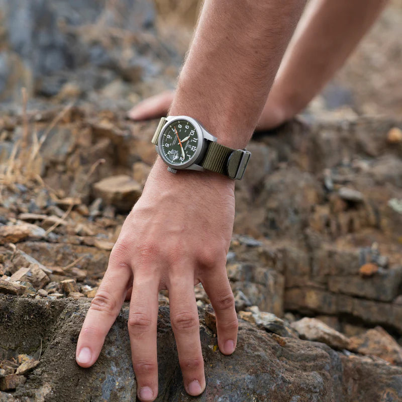 Field 39MM Quartz - F20082-2